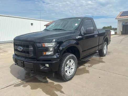 Used 2017 Ford F150 XL w/ Equipment Group 101A Mid AWD/4WD image 3
