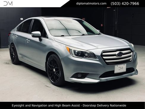 Used 2017 Subaru Legacy 2.5i Limited AWD/4WD image 9