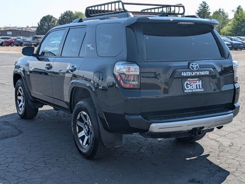 Used 2023 Toyota 4Runner TRD Off-Road Premium w/ Moonroof Package AWD/4WD image 8