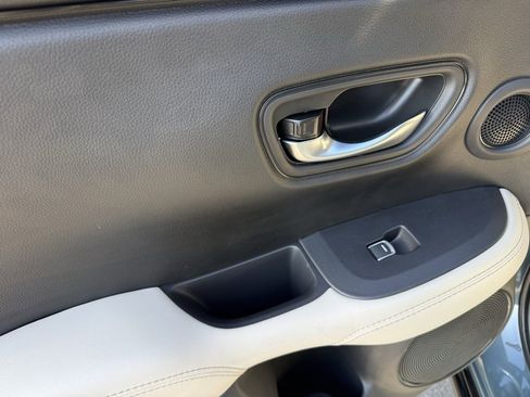 New 2026 Honda HR-V EX-L image 31