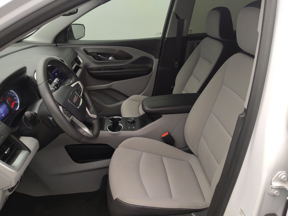 Used 2023 GMC Terrain SLE w/ Driver Convenience Package AWD/4WD image 17