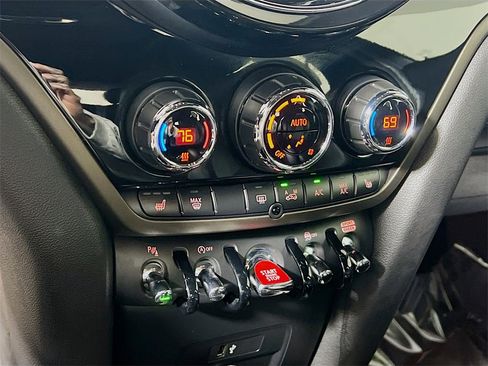 Used 2021 MINI Cooper Countryman S w/ Driver Assistance Package image 15