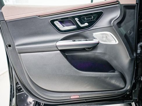 Used 2024 Mercedes-Benz EQE AMG 4MATIC SUV image 19