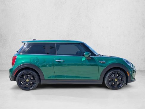 Used 2024 MINI Cooper SE FWD image 4