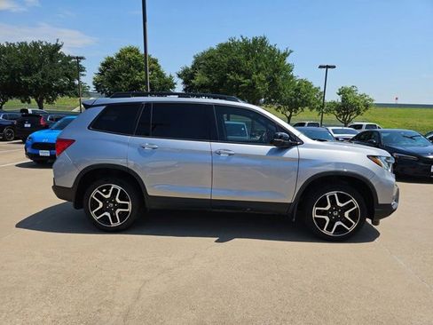 Used 2023 Honda Passport Elite image 4