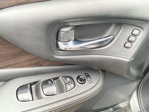 Used 2023 Nissan Murano Platinum image 25