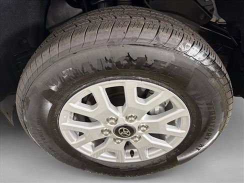 Used 2026 Toyota Tacoma SR5 RWD image 11