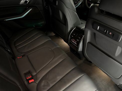 Certified 2022 BMW X5 xDrive40i w/ M Sport Package image 27