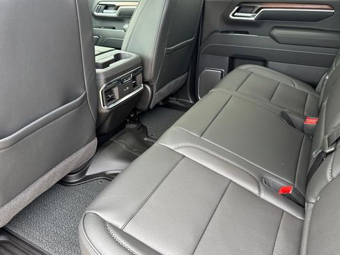 New 2026 GMC Sierra 2500 Denali w/ Denali Reserve Package AWD/4WD image 13