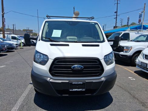 Used 2019 Ford Transit 250 130 Low Roof RWD image 2