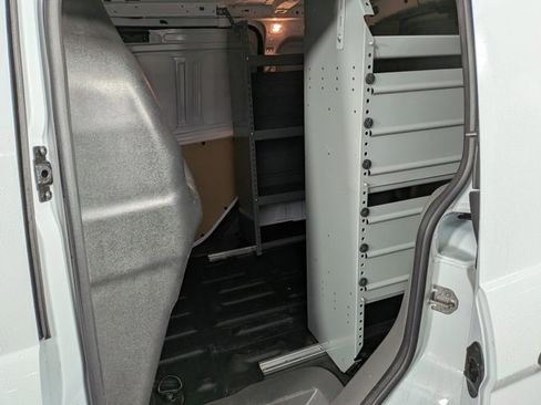 Used 2023 Ford Transit Connect XL image 8