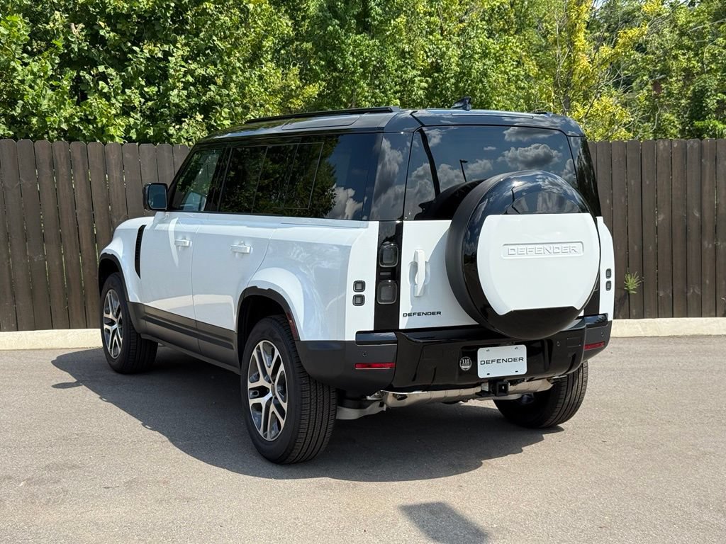 New 2026 Land Rover Defender 110 S AWD/4WD image 3
