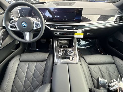 New 2026 BMW X5 xDrive50e w/ Executive Package AWD/4WD image 19