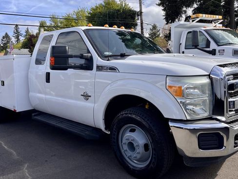 Used 2015 Ford F350 XLT image 9