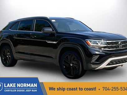 Used 2022 Volkswagen Atlas Cross Sport SE w/ Panoramic Sunroof Package