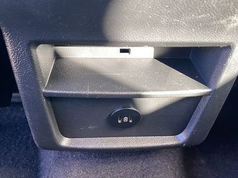 Used 2023 Ford Edge SEL image 27