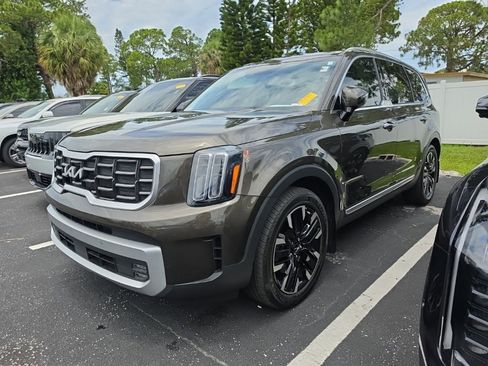 Certified 2024 Kia Telluride SX Prestige w/ Towing Package AWD/4WD image 6