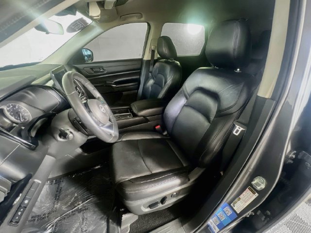 Used 2023 Nissan Pathfinder SV FWD image 10