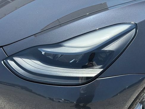 Used 2021 Tesla Model 3 Long Range AWD/4WD image 9