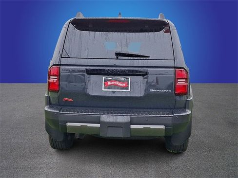 Used 2025 Toyota Land Cruiser image 5