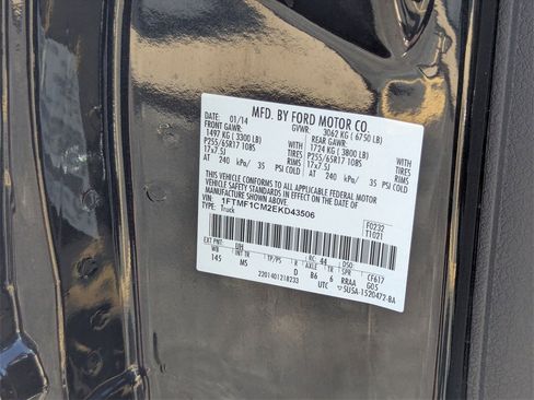 Used 2014 Ford F150 XLT w/ Equipment Group 301A Mid image 24