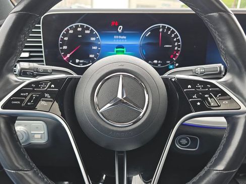Used 2024 Mercedes-Benz GLE 450e 4MATIC image 27