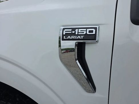 Used 2021 Ford F150 Lariat w/ Equipment Group 501A Mid AWD/4WD image 9