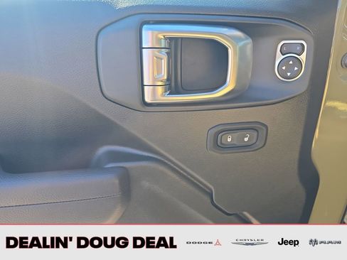 New 2026 Jeep Gladiator Willys AWD/4WD image 11