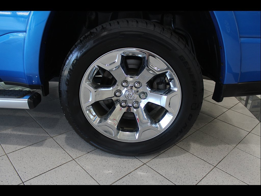 Used 2025 RAM 1500 Big Horn AWD/4WD image 12