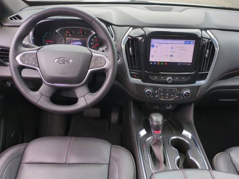 Certified 2022 Chevrolet Traverse RS image 27