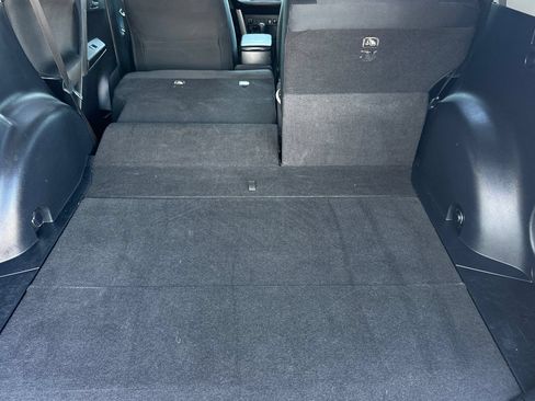 Used 2014 Toyota RAV4 XLE FWD image 15