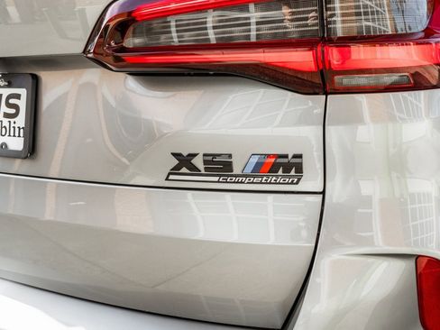 Used 2021 BMW X5 M w/ Competition Package image 40