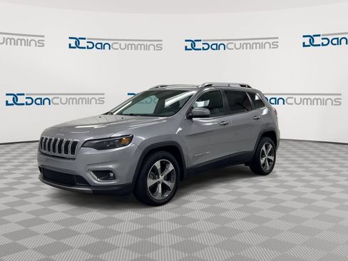 Used 2019 Jeep Cherokee Limited FWD image 4