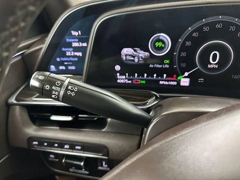 Certified 2023 Cadillac Escalade Sport AWD/4WD image 44