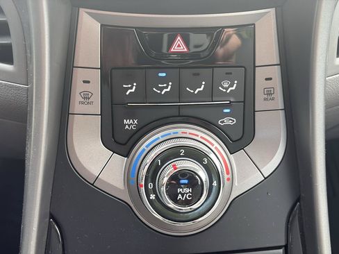 Used 2013 Hyundai Elantra GLS FWD image 15