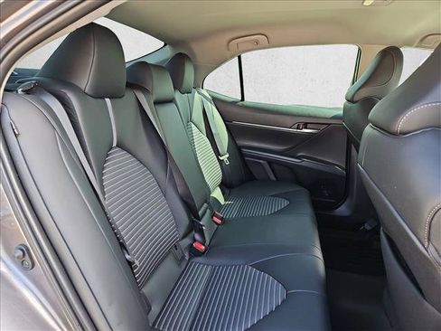 Used 2024 Toyota Camry SE FWD image 18