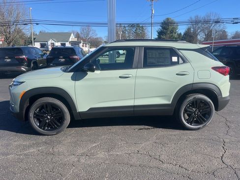New 2026 Chevrolet TrailBlazer LT w/ Midnight Edition image 2