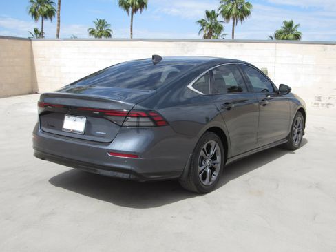 Used 2024 Honda Accord EX-L image 5