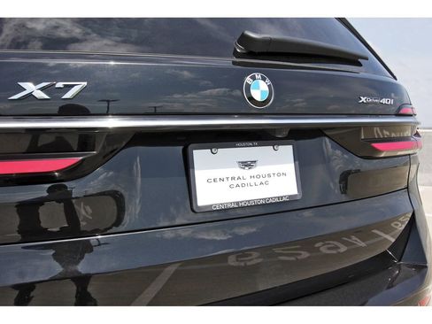 Used 2025 BMW X7 xDrive40i image 28