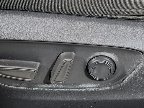 Used 2023 Toyota RAV4 XLE w/ Convenience Package FWD image 16