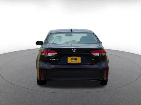 Used 2025 Toyota Corolla LE FWD image 12