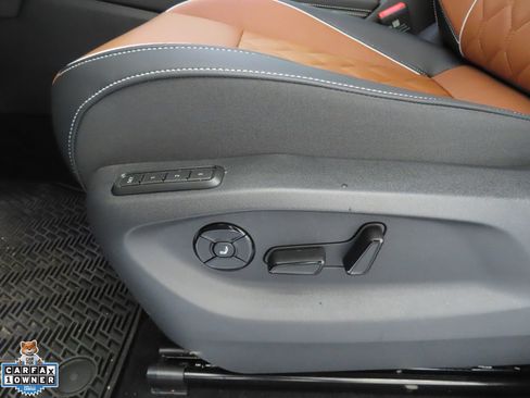 Certified 2026 Volkswagen Tiguan SEL R-Line AWD/4WD image 12