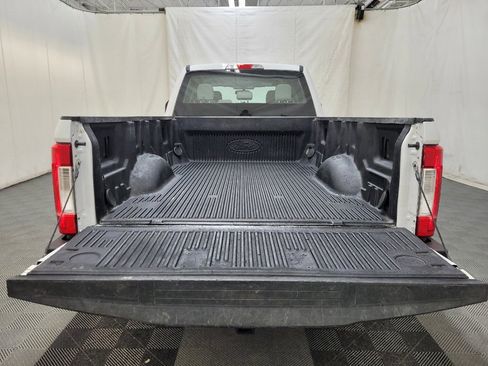 Used 2019 Ford F250 XL image 29