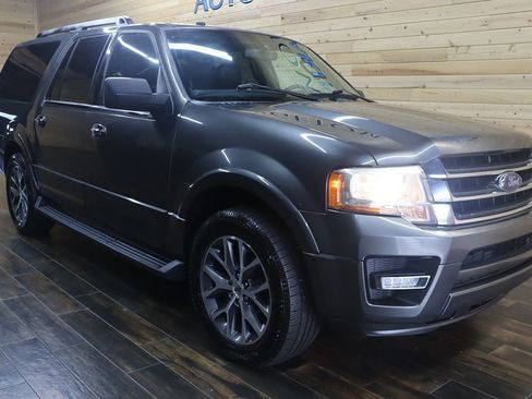Used 2016 Ford Expedition EL XLT w/ Equipment Group 202A image 2