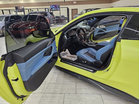 Used 2021 BMW M4 Competition w/ Executive Package image 18