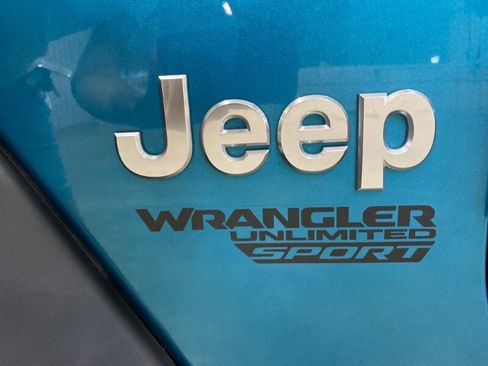 Used 2020 Jeep Wrangler Unlimited Sport S AWD/4WD image 20