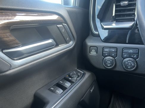 Used 2022 Chevrolet Silverado 1500 RST AWD/4WD image 20