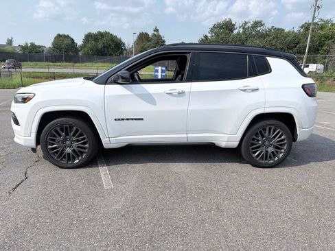 Used 2022 Jeep Compass High Altitude AWD/4WD image 6