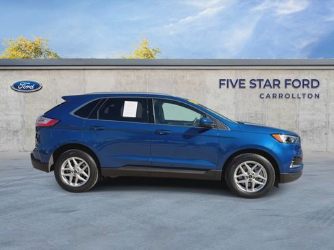 Certified 2024 Ford Edge SEL w/ Convenience Package AWD/4WD image 9
