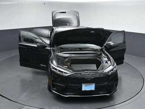 Certified 2025 Ford Mustang Mach-E GT AWD/4WD image 53